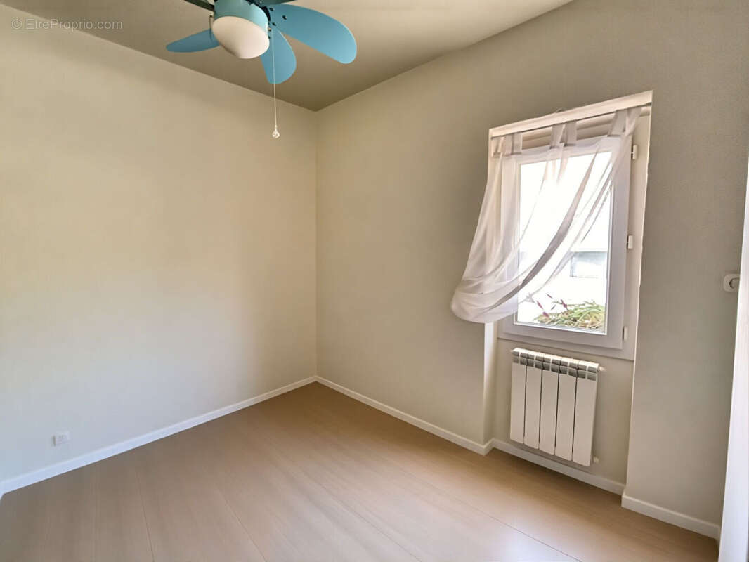 Maison à MARSEILLE-5E