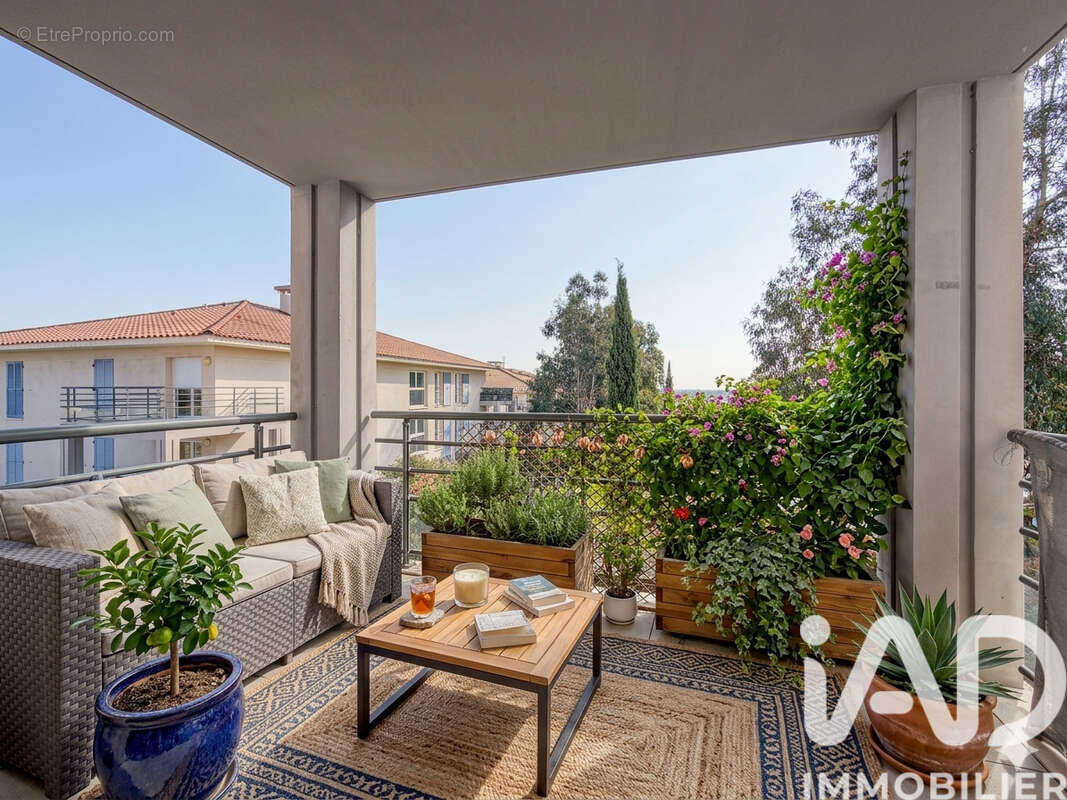 Photo 9 - Appartement à ROQUEBRUNE-SUR-ARGENS