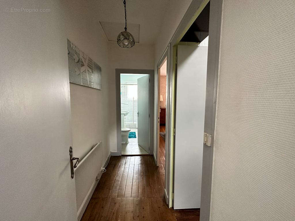 Maison à MORTAGNE-SUR-GIRONDE