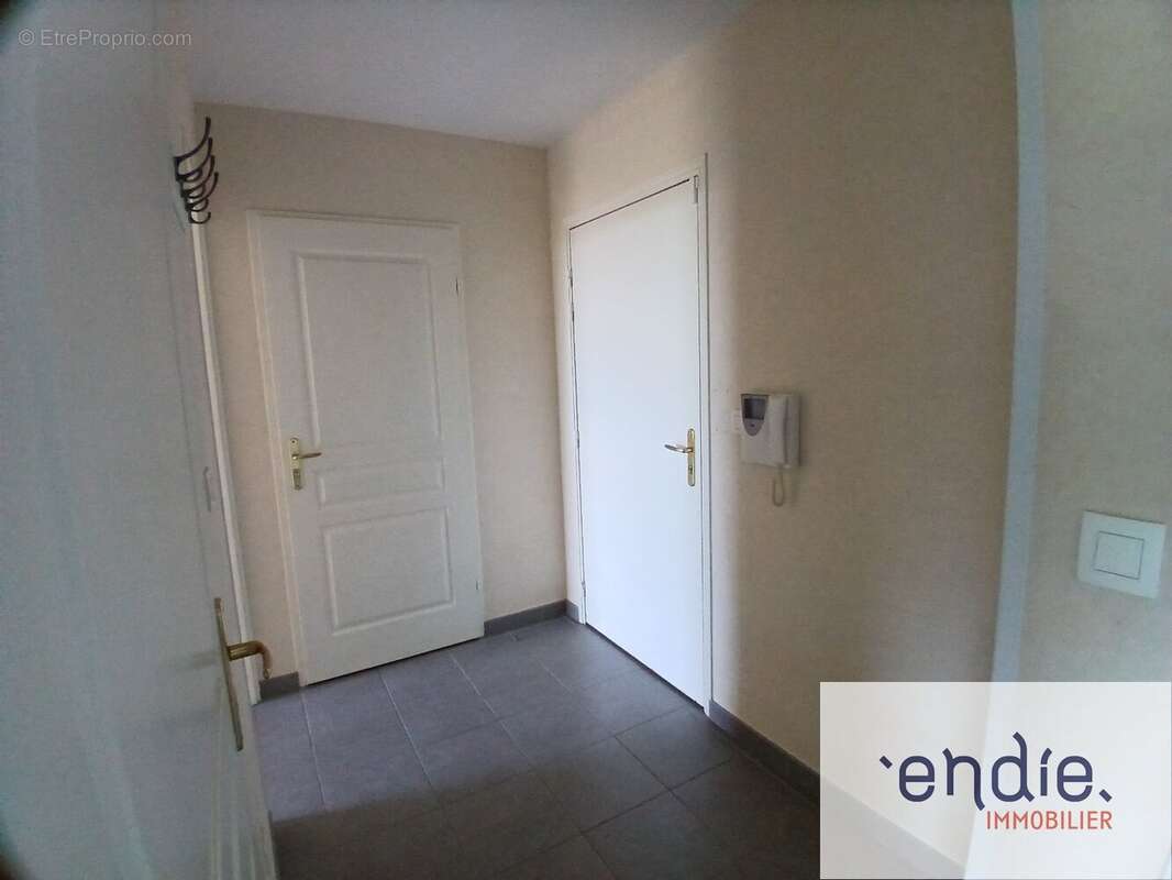 Appartement T2 lumineux avec garage et cave  Saint-Apollinaire (21850) - photo 6