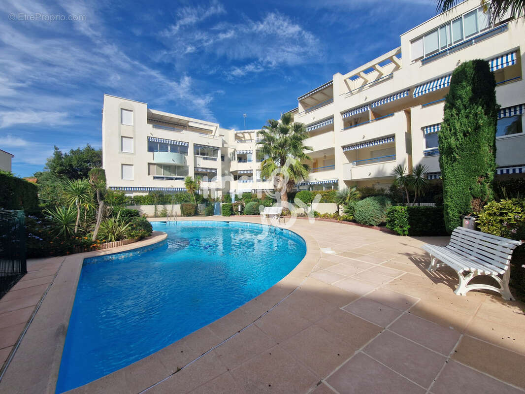 Appartement à SAINT-RAPHAEL