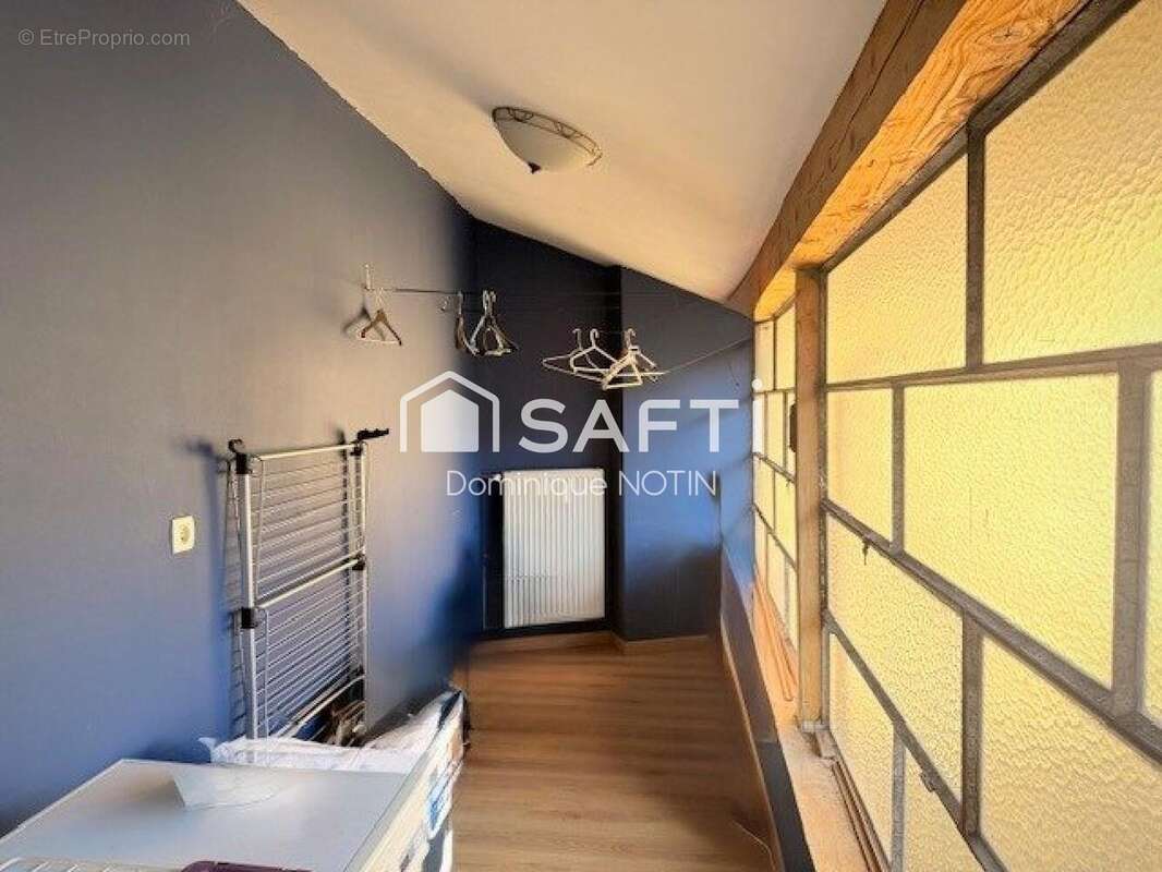 Photo 8 - Maison à MONTMERLE-SUR-SAONE