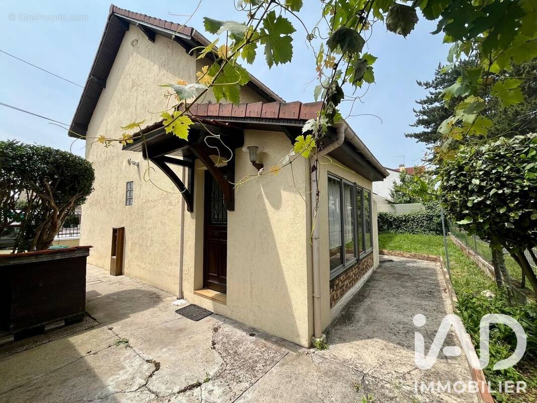 Photo 1 - Maison à PIERREFITTE-SUR-SEINE
