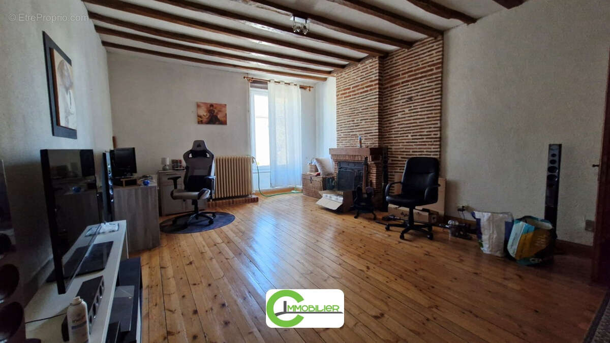 Maison de village a courgenard - photo 11