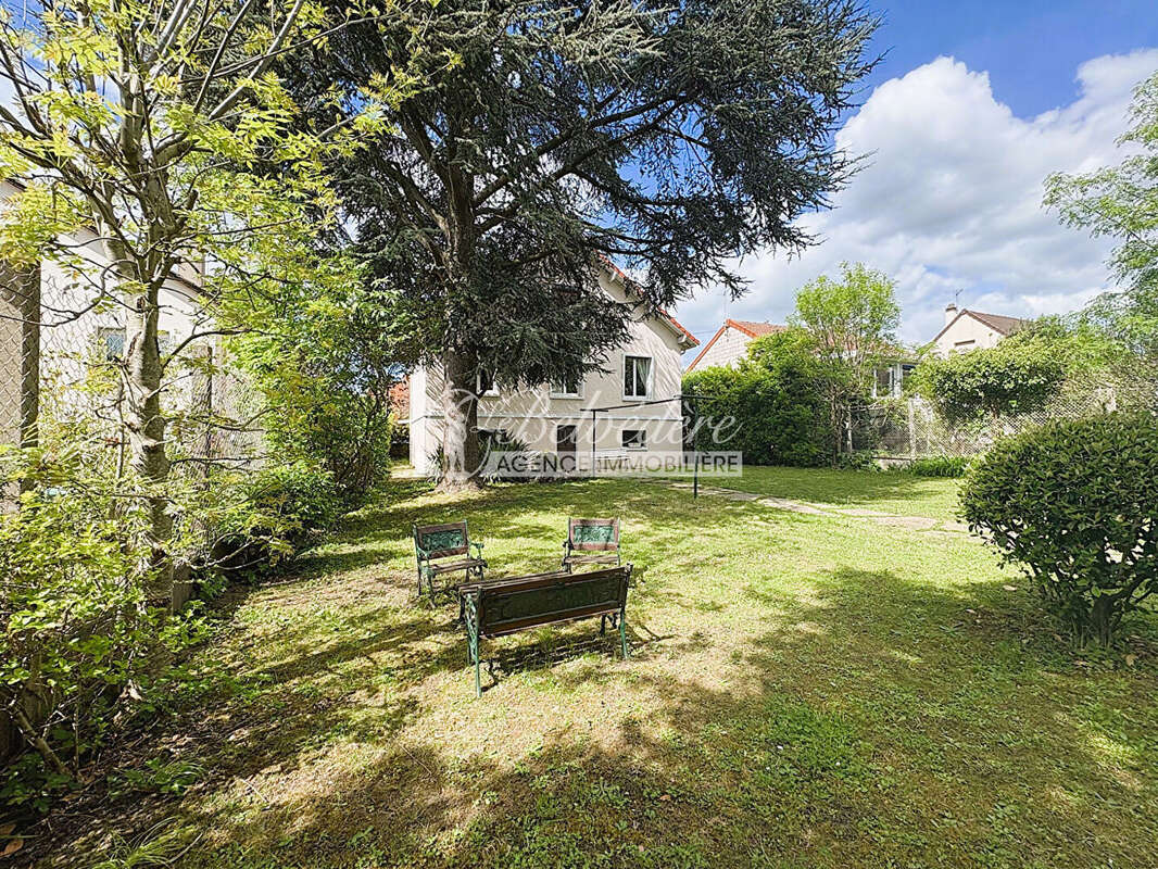 Maison à SAINT-LEU-LA-FORET