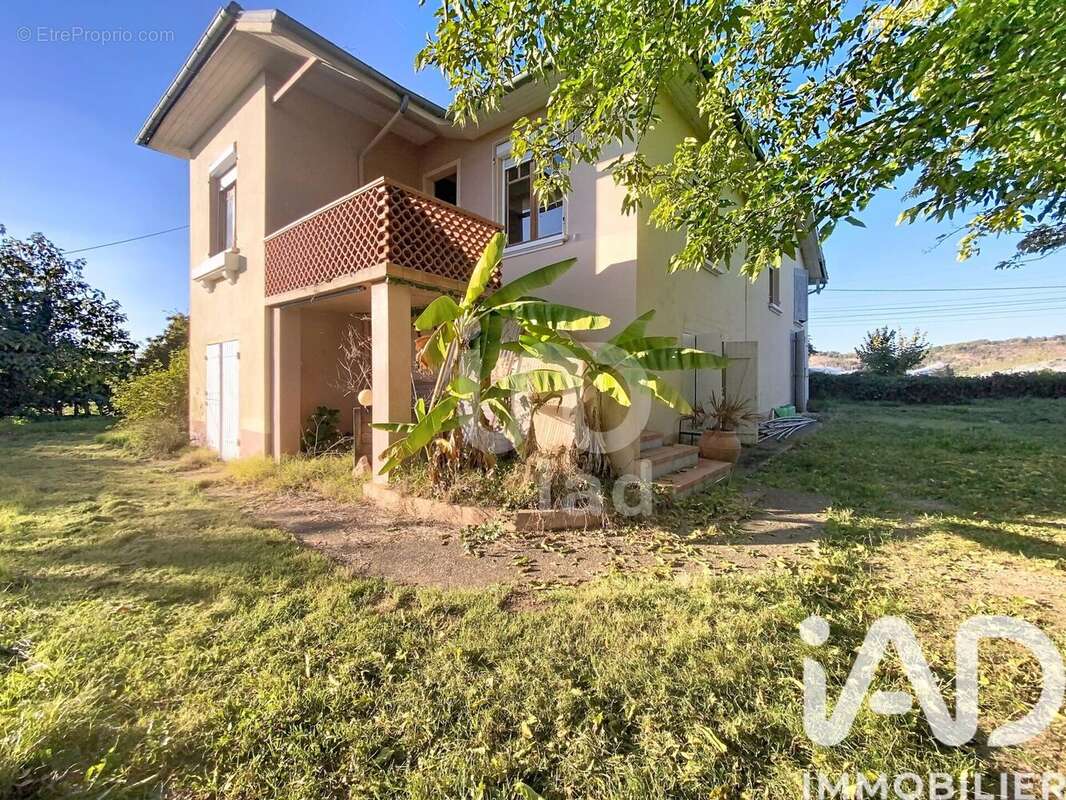 Photo 2 - Maison à LIZAC