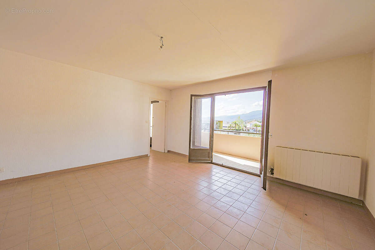Appartement à BORGO