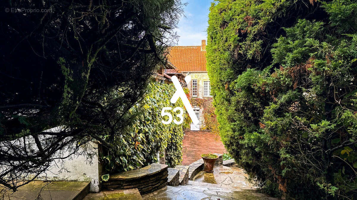 Maison à FAUQUEMBERGUES