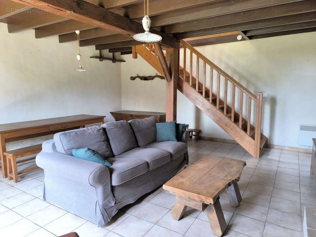 Maison à VILLEMAIN