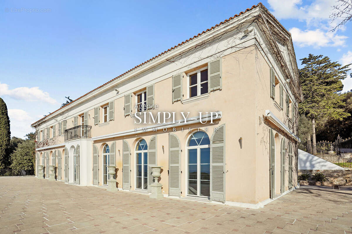 Maison à VILLEFRANCHE-SUR-MER