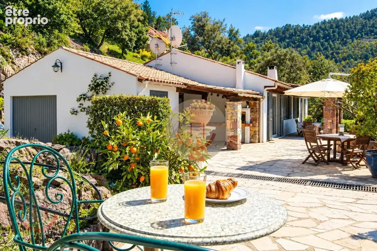 Photo Maison à Mandelieu-La-Napoule au prix de 765 000€