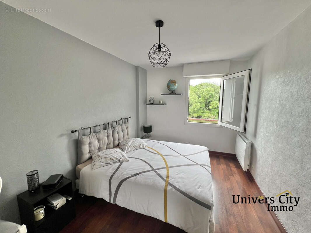Appartement à REZE