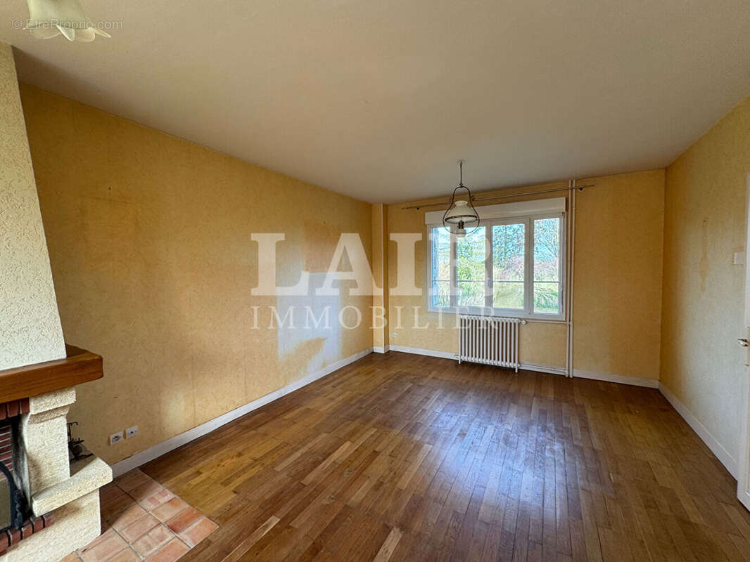 Maison à MORTAGNE-AU-PERCHE