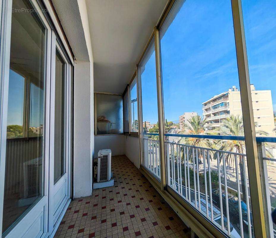 Appartement à CAGNES-SUR-MER
