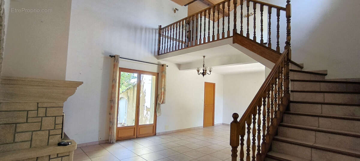 Maison à BOUILLARGUES