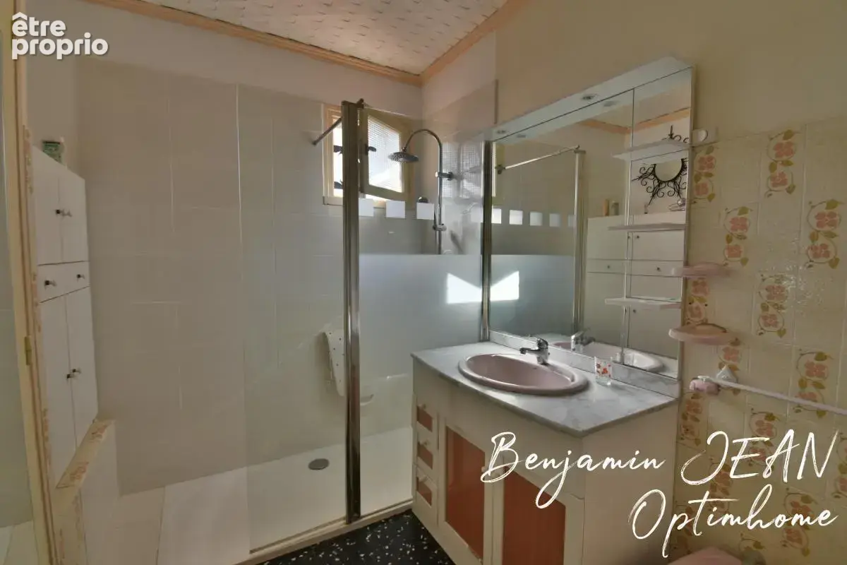 Sauvian – Maison de plain-pied 4 faces sur 715 m² avec garage et beau potentiel - photo 15