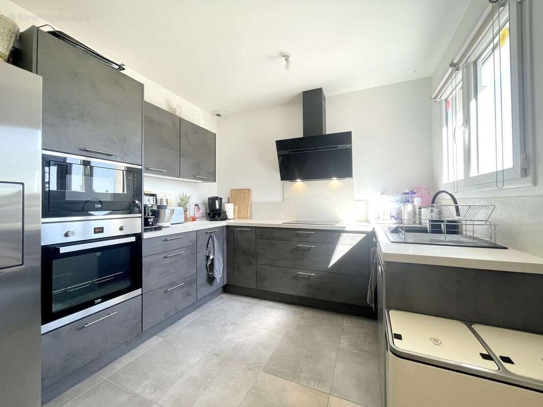 Maison 95 m² à Lamothe-Montravel  - photo 18