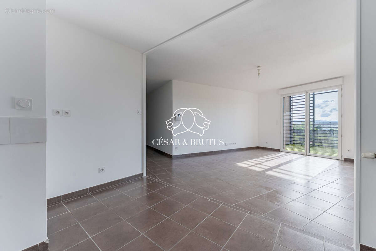 Appartement à LYON-8E