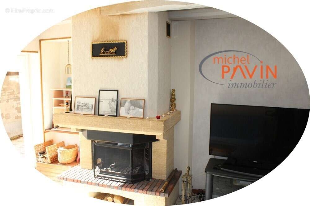 Maison 144 m² à La Guerche-Sur-L'aubois  - photo 7