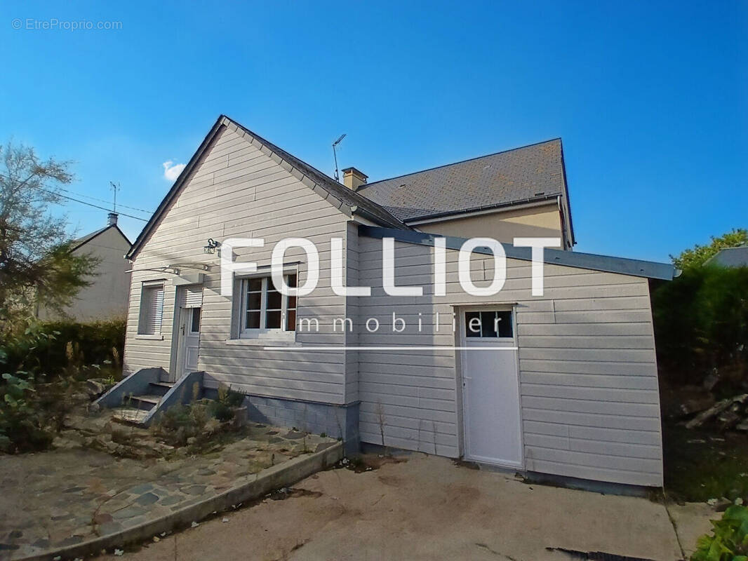 Maison à SAINT-GERMAIN-SUR-AY