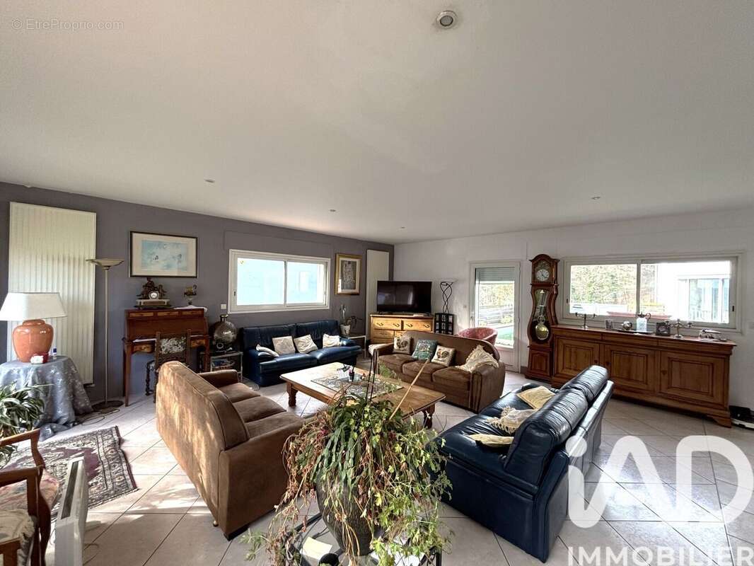 Photo 5 - Maison à CHAMPCEVINEL