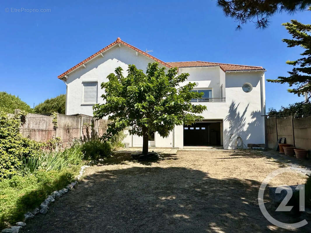 Maison à LA PLAINE-SUR-MER