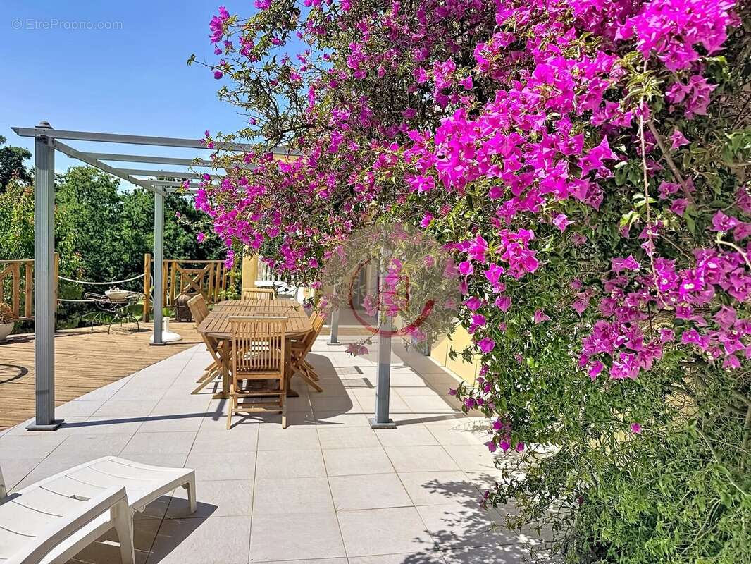 Maison à LES ADRETS-DE-L'ESTEREL