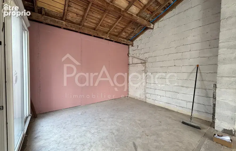 Royan appartement a amenager centre ville et plage a pied - photo 10