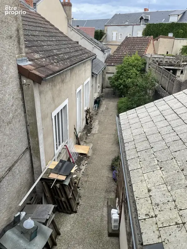 Immeuble a usage mixte avec habitation et commerce - photo 4