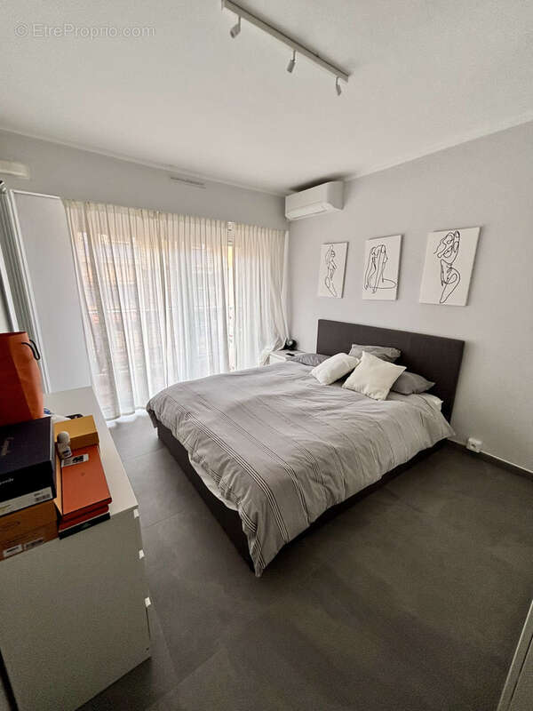 Appartement à ROQUEBRUNE-CAP-MARTIN