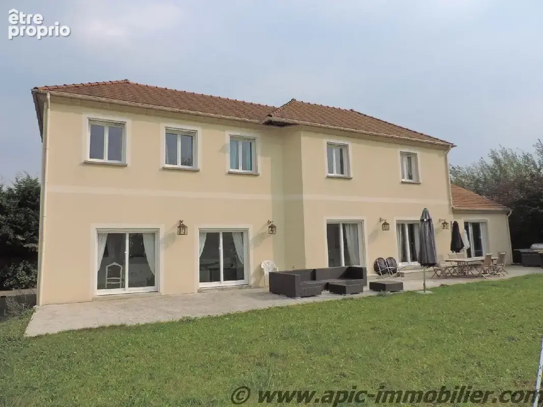 Maison 8 pièces 241 m² à vendre à Saint-Brice-Sous-Foret (95350) - photo 2