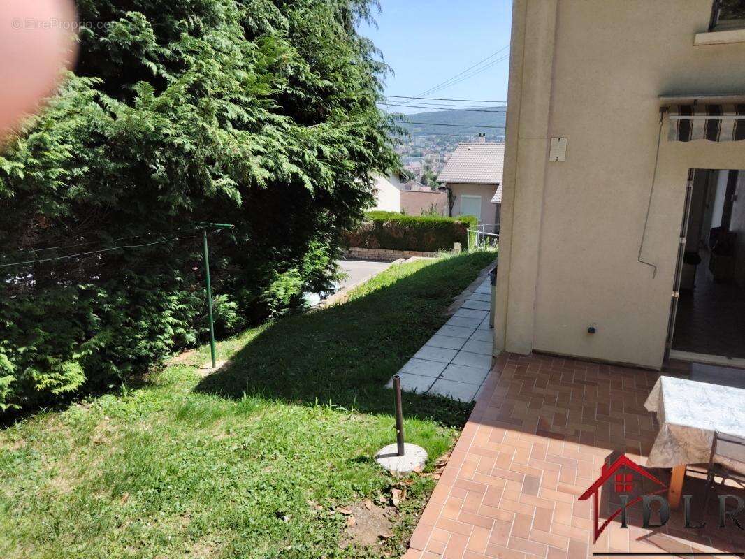 Maison type 5 sur sous-sol jumelée d'un côté - photo 8