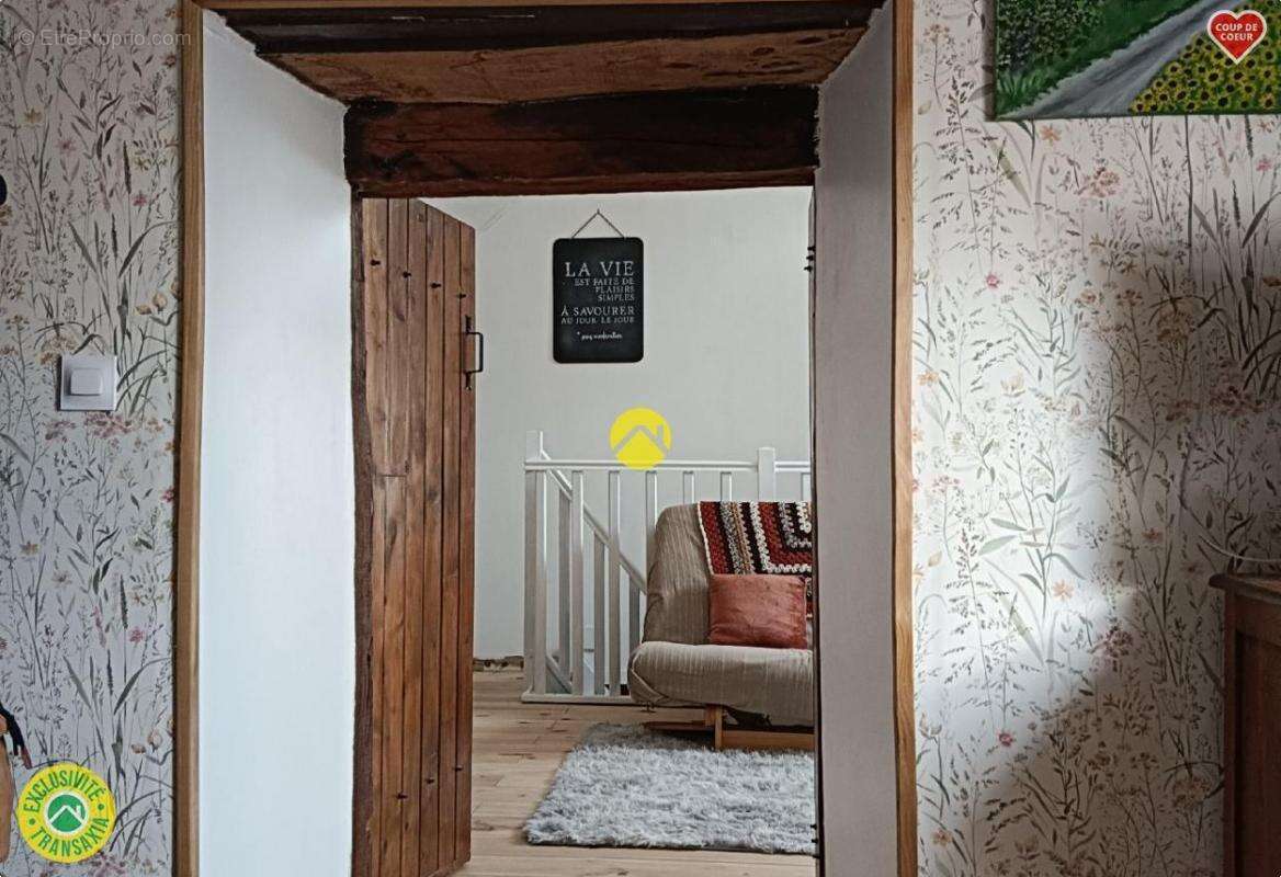 Maison à LE BOURG-D'HEM