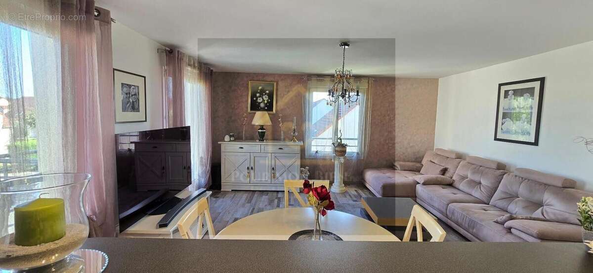 Appartement à LEVES