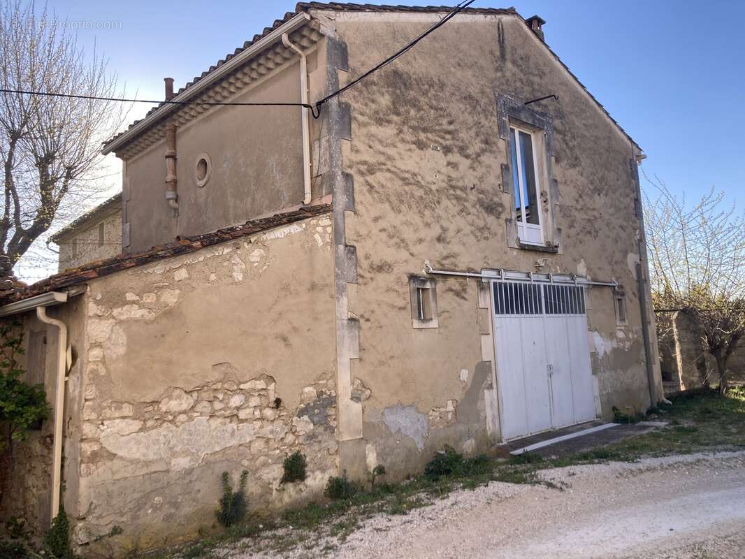 Maison à VELLERON