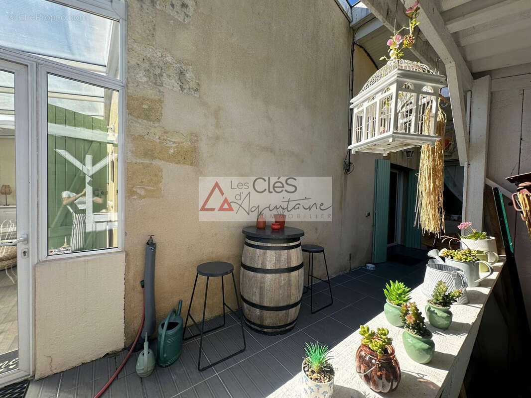 Maison en pierre de caractère   148 m2   Piscine   Jardin   Lestiac sur Garonne - photo 15