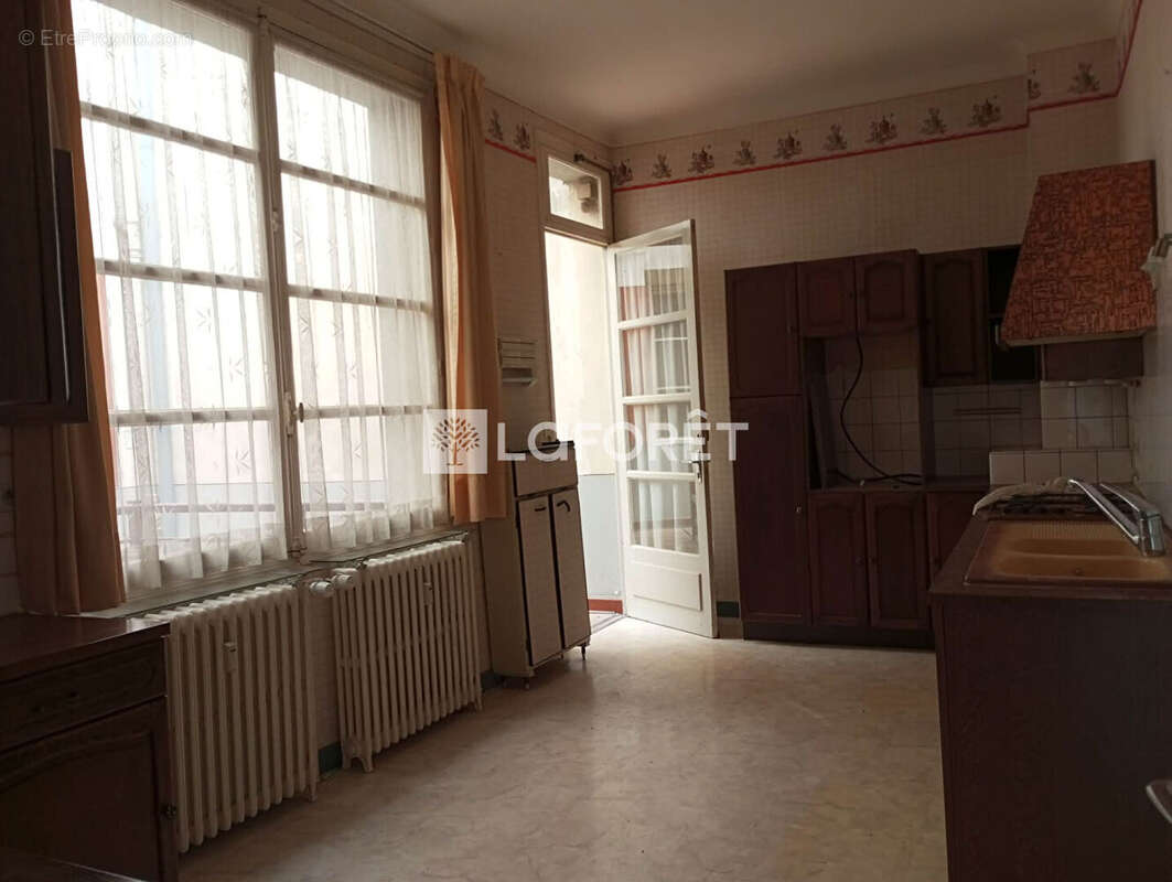 Appartement Salins Les Bains 4 pièce(s) 118m² - photo 3
