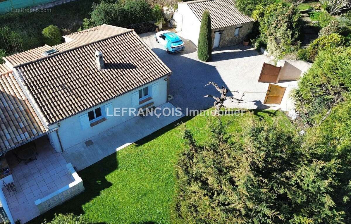 Maison à PEYMEINADE