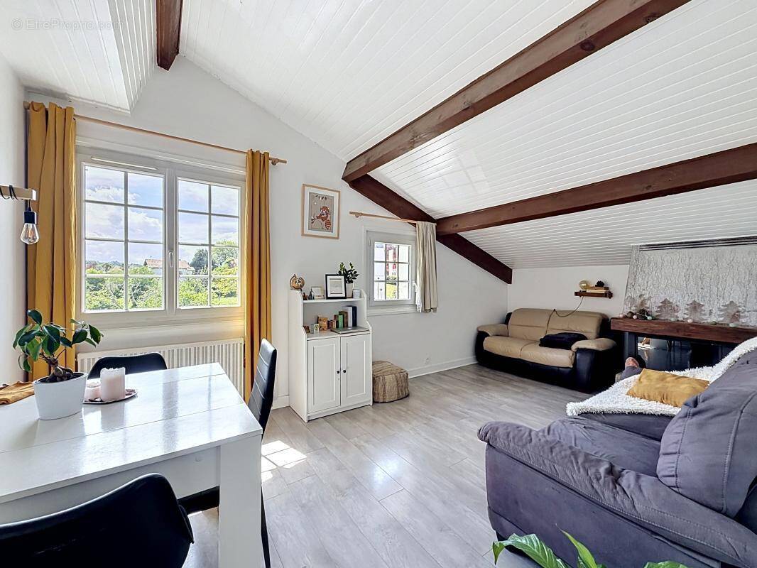 Appartement à URRUGNE