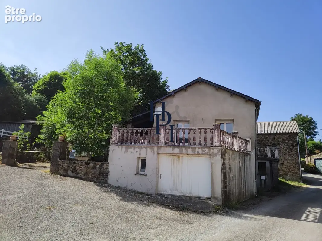 Vente Maison avec dépendances et terrains Montaigut - photo 12