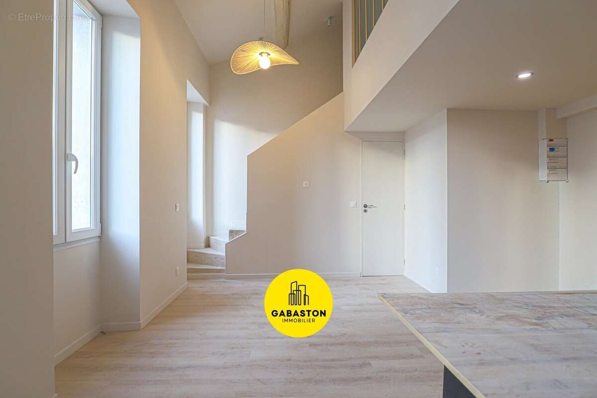 Appartement 36 m² à Marseille-4e  - photo 3