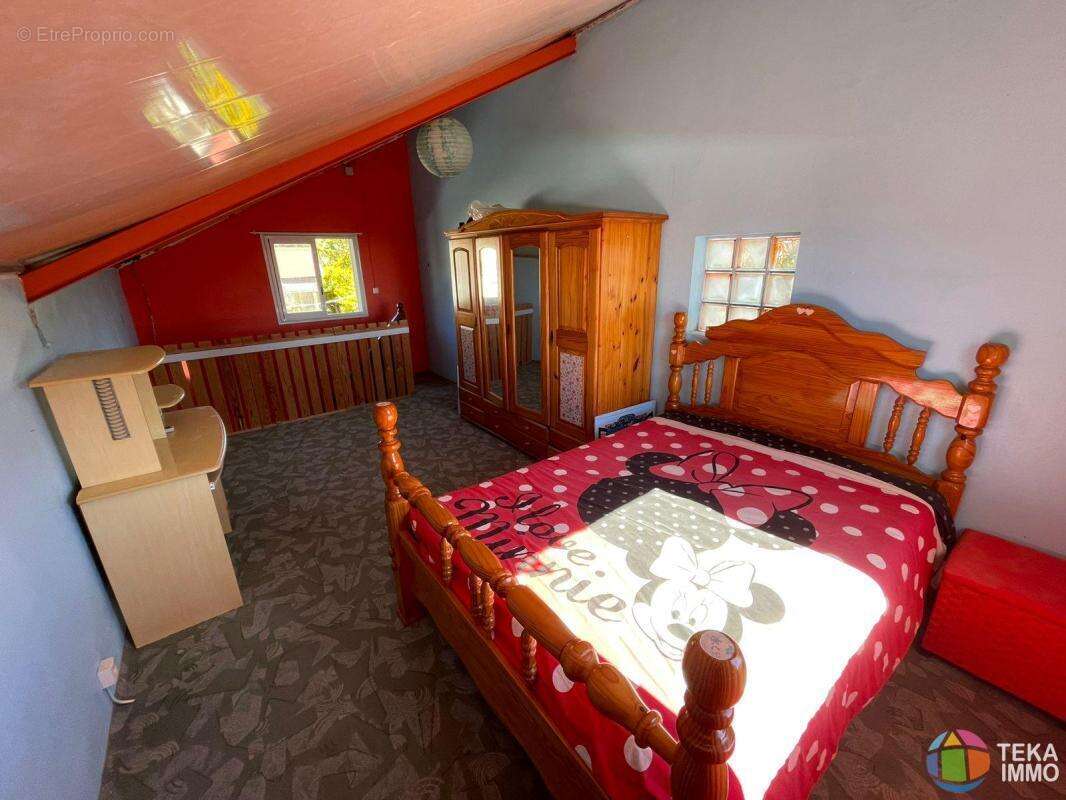 FABIEN TEKA IMMO vous propose une maison F6 à la vente à proximité du village de la Plaine des Palmistes - photo 17