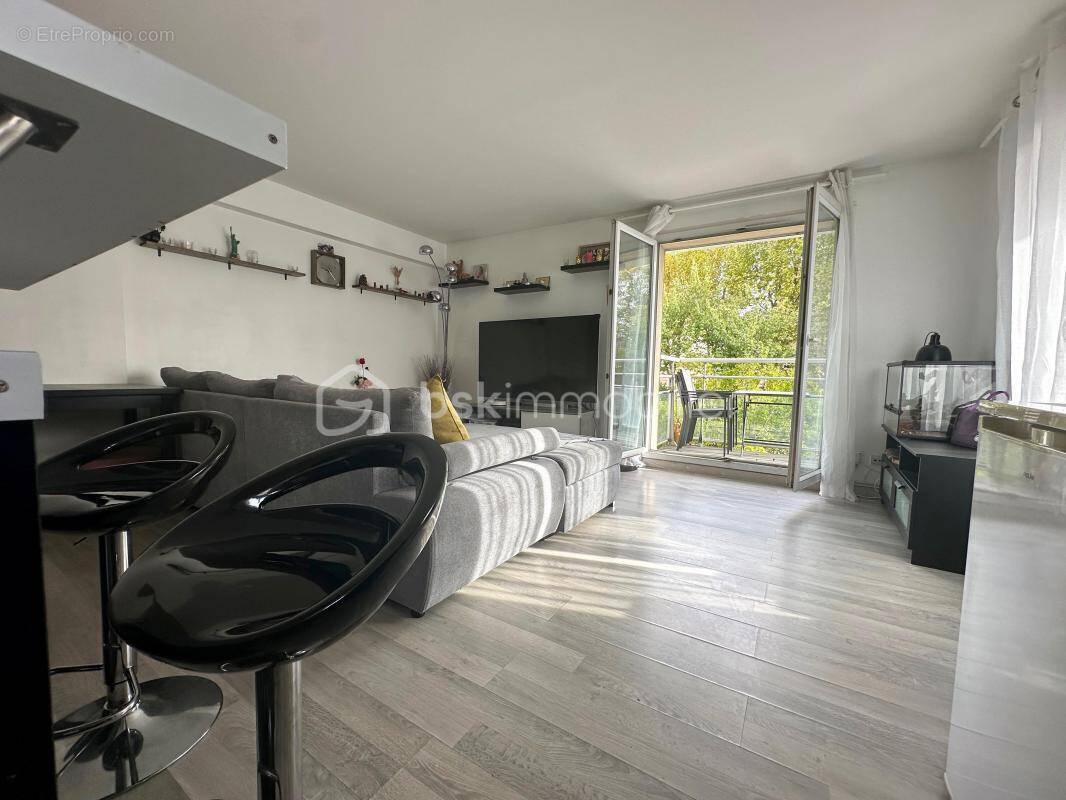 Appartement à SAINT-OUEN-L&#039;AUMONE