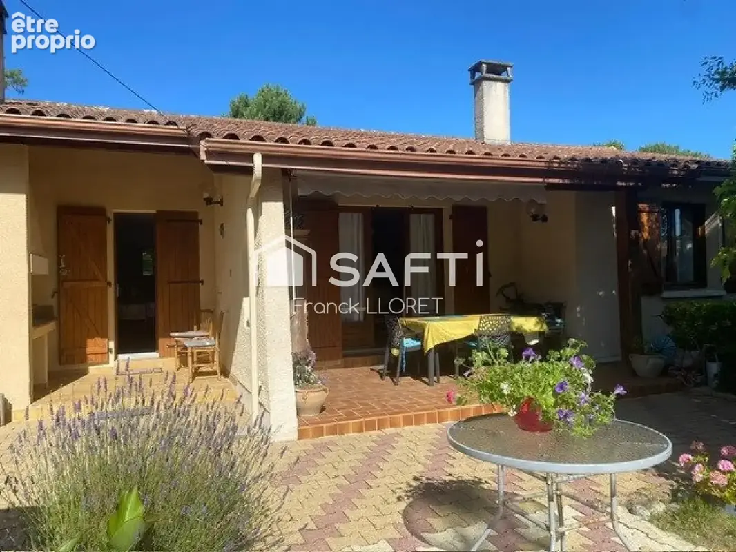 Photo 1 - Maison à VENDAYS-MONTALIVET