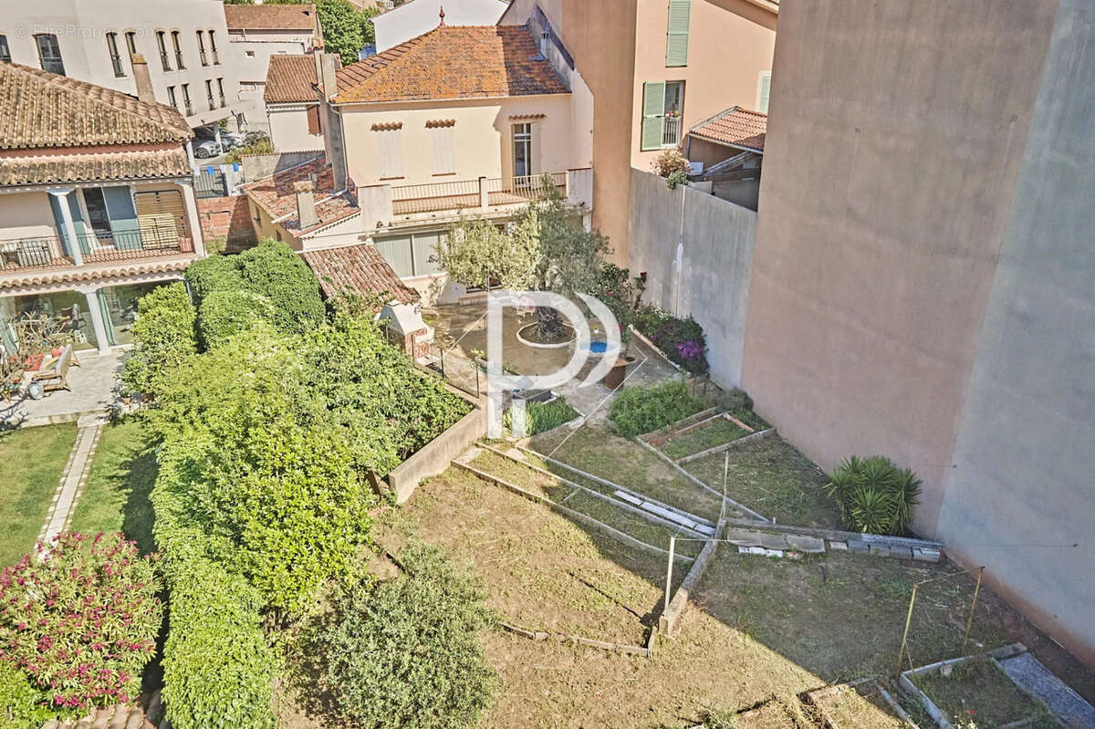Maison à COGOLIN