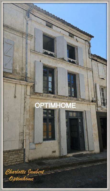maison de ville pleine de charme - photo 8