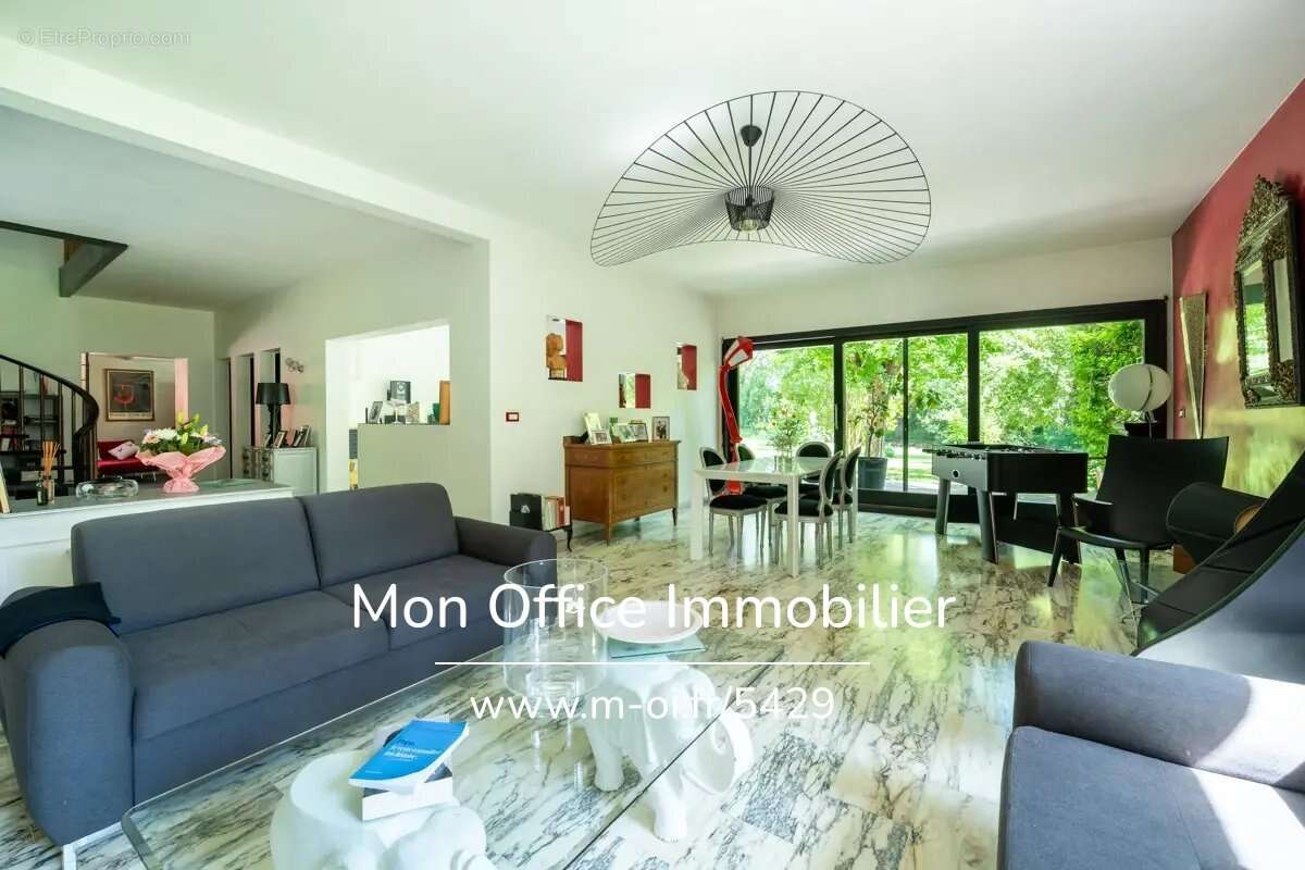 Maison à BOUC-BEL-AIR