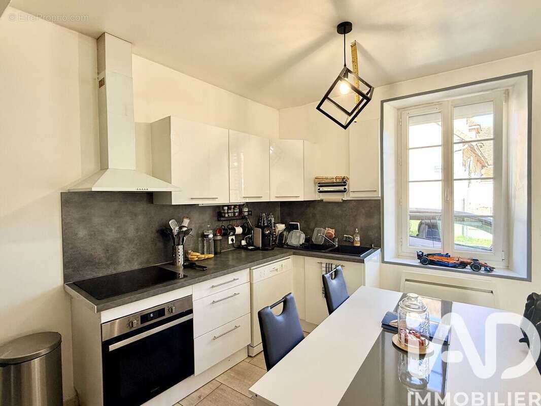 Maison 63 m² à La Chapelle-Sur-Oreuse  - photo 2