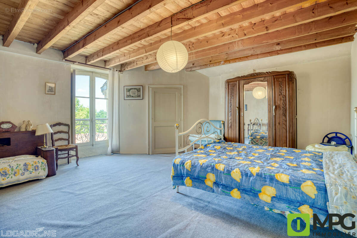 Maison à VILLENEUVE-SUR-LOT