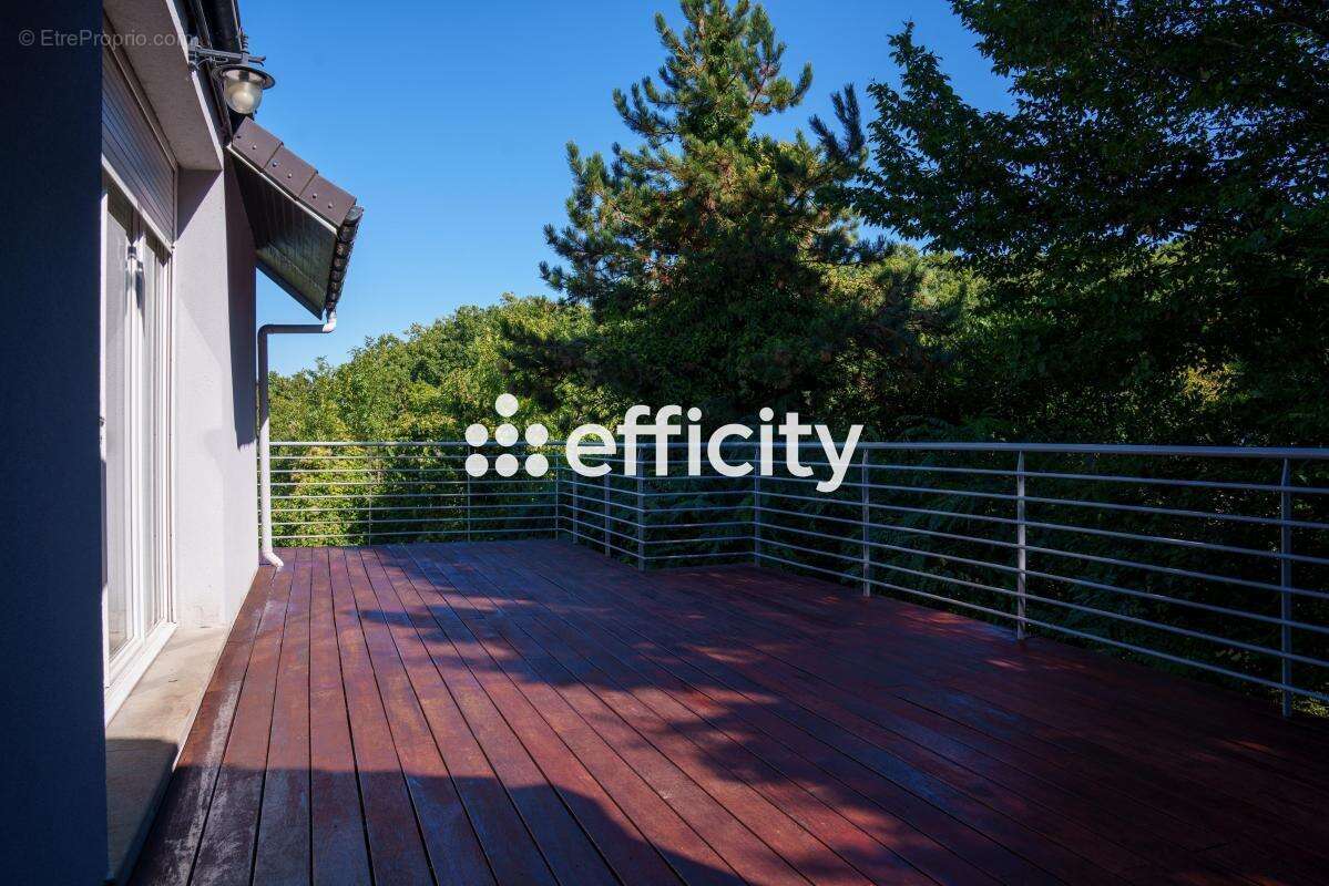 Maison à VILLEBON-SUR-YVETTE